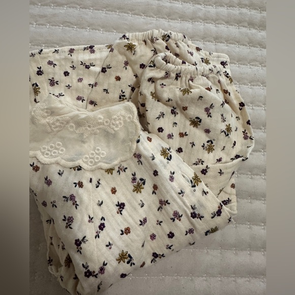 Zara Floral Embroidered Blouse 3-4 T - Picture 5 of 6